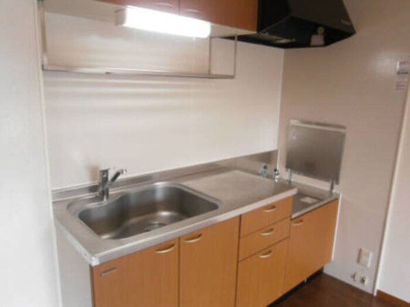 グリーンコート弐番館の物件内観写真